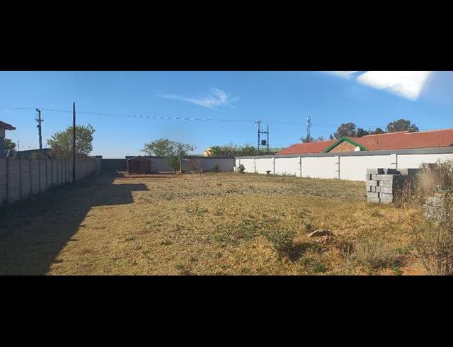 LAND FOR SALE IN MEYERTON PARK